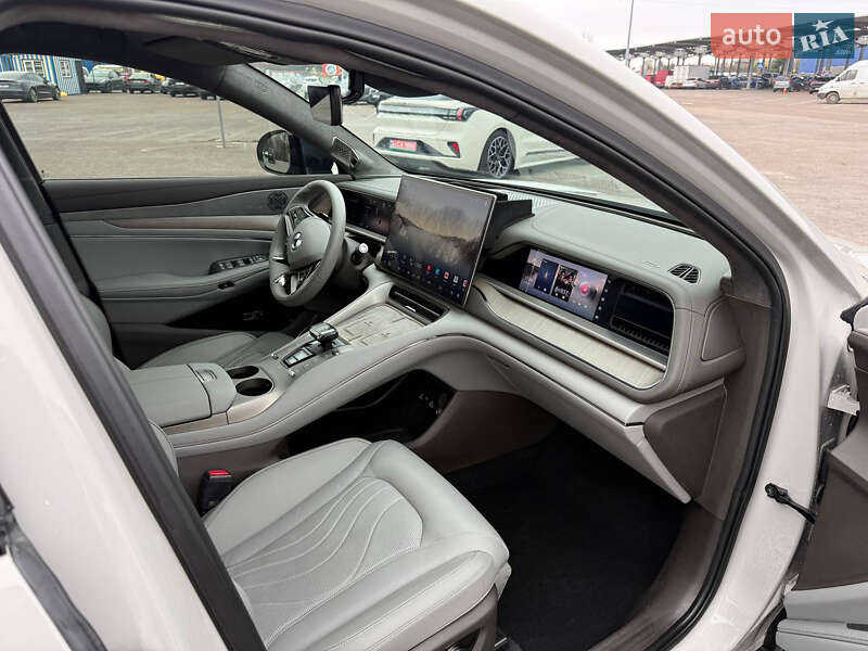 Позашляховик / Кросовер Denza N7 2024 в Львові фото 22 Позашляховик / Кросовер Denza N7 2024 в Львові