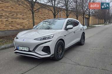 Фастбэк Denza N7 2023 в Львове