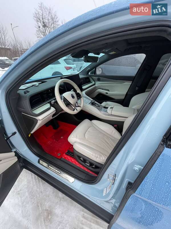 Позашляховик / Кросовер Denza N7 2023 в Львові