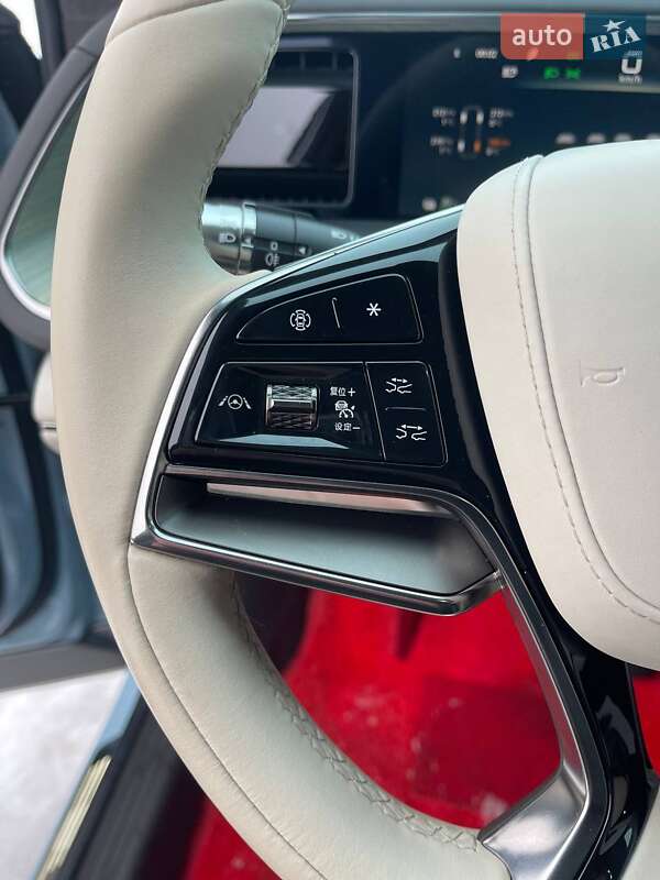 Позашляховик / Кросовер Denza N7 2023 в Львові