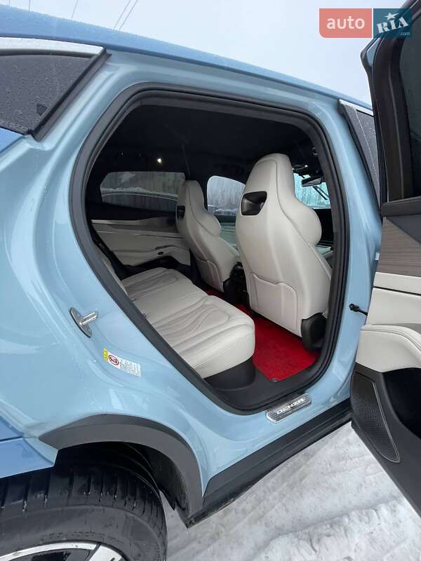 Позашляховик / Кросовер Denza N7 2023 в Львові