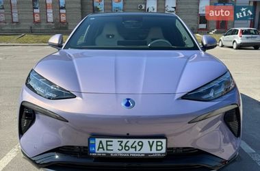 Позашляховик / Кросовер Denza N7 2025 в Дніпрі