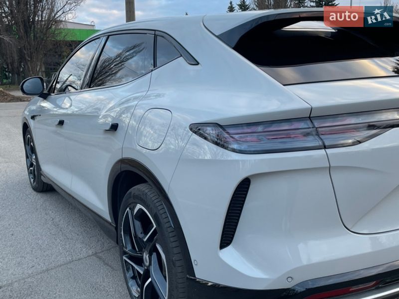 Внедорожник / Кроссовер Denza N7 2025 в Киеве