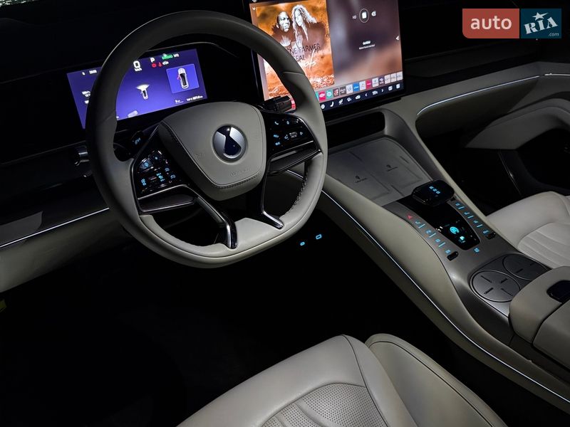 Позашляховик / Кросовер Denza N7 2024 в Києві