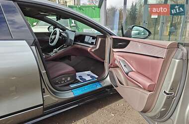 Хетчбек Denza Z9 GT 2024 в 