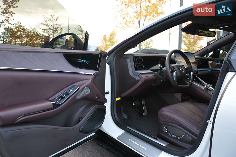 Позашляховик / Кросовер Denza Z9 GT 2024 в Києві