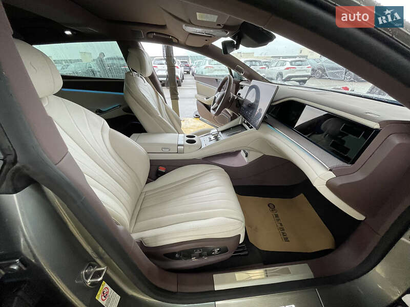 Лифтбек Denza Z9 GT 2024 в Киеве