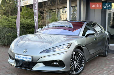 Ліфтбек Denza Z9 GT 2024 в Львові