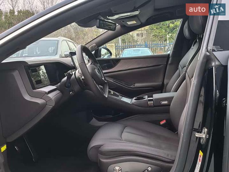 Фастбэк Denza Z9 2024 в Днепре