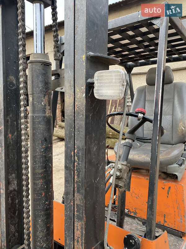 Вилочный погрузчик Desta DH 1987 в Львове фото 7 Вилочный погрузчик Desta DH 1987 в Львове