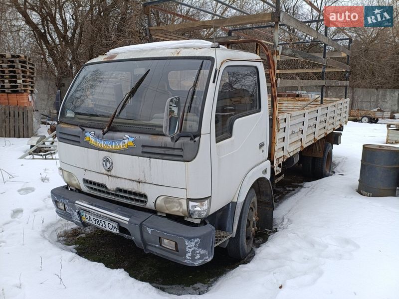 Борт DFAC 1045 2007 в Києві