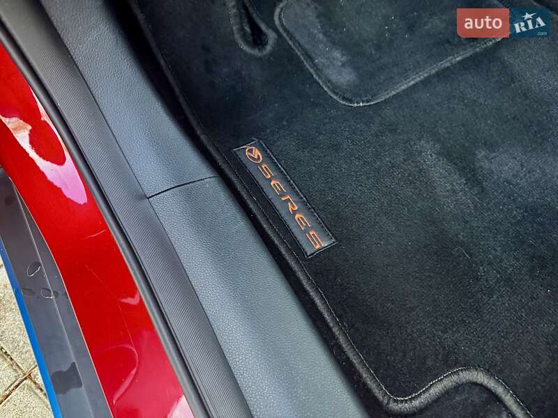 Внедорожник / Кроссовер DFSK Seres 3 2022 в Дрогобыче