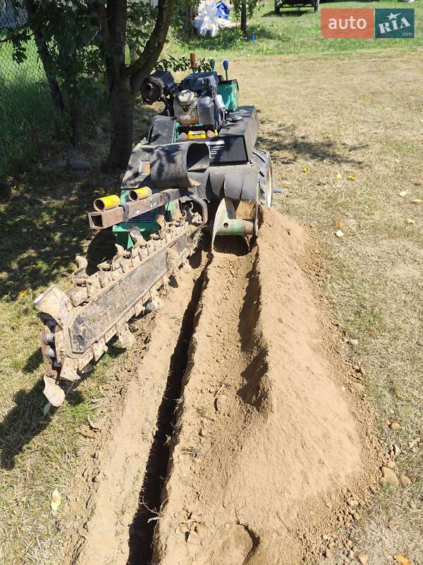 Траншеекопатель Ditch Witch 1820 2007 в Буштыне фото 6 Траншеекопатель Ditch Witch 1820 2007 в Буштыне