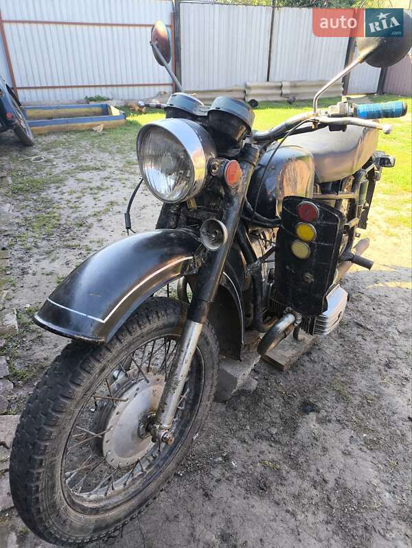 Мотоцикл с коляской Днепр (КМЗ) 10-36 1993 в Оржице