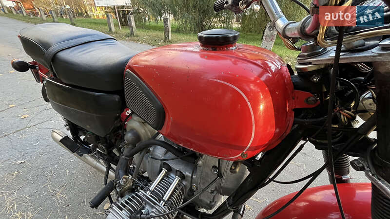 Мотоцикл Классик Днепр (КМЗ) 8.157-01 1992 в Житомире