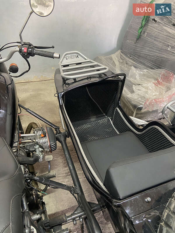 Мотоцикл з коляскою Днепр (КМЗ) Днепр-11 1986 в Івано-Франківську