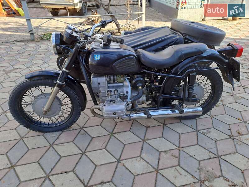 Вантажні моторолери, мотоцикли, скутери, мопеди Дніпро (КМЗ) Днепр-11 1984 в Чернівцях фото 10 Вантажні моторолери, мотоцикли, скутери, мопеди Дніпро (КМЗ) Днепр-11 1984 в Чернівцях