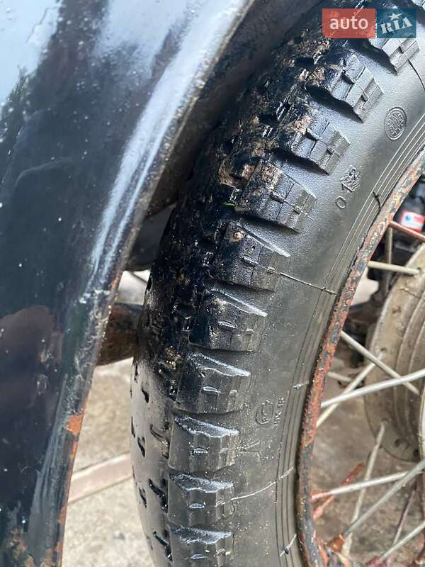 Мотоцикл з коляскою Дніпро (КМЗ) Днепр-11 1989 в Кельменцях фото 4 Мотоцикл з коляскою Дніпро (КМЗ) Днепр-11 1989 в Кельменцях