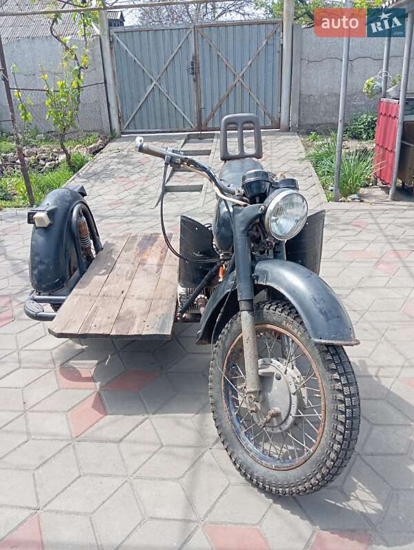 Мотоцикл Классик Днепр (КМЗ) Днепр-11 1990 в 