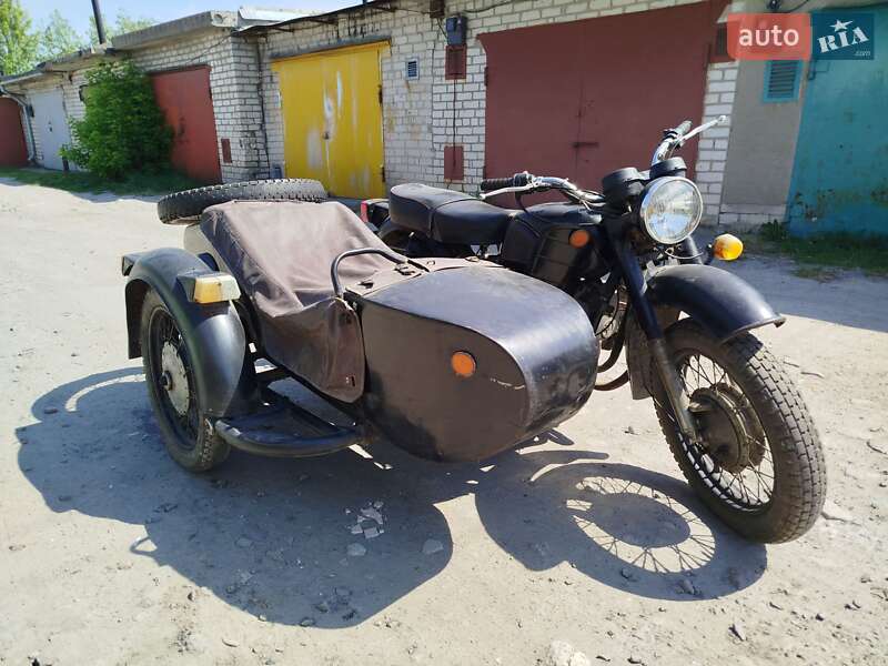 Мотоцикл с коляской Днепр (КМЗ) Днепр-16 1985 в Кременчуге фото 2 Мотоцикл с коляской Днепр (КМЗ) Днепр-16 1985 в Кременчуге