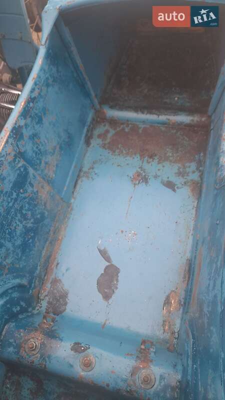 Мотоцикл з коляскою Днепр (КМЗ) К 650 1971 в Борисполі фото 81 Мотоцикл з коляскою Днепр (КМЗ) К 650 1971 в Борисполі