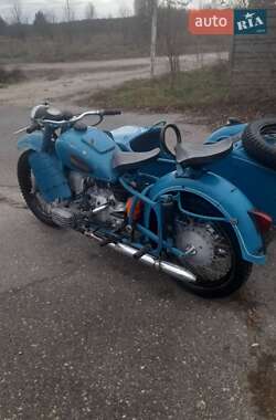 Мотоцикл з коляскою Днепр (КМЗ) К 650 1971 в Борисполі