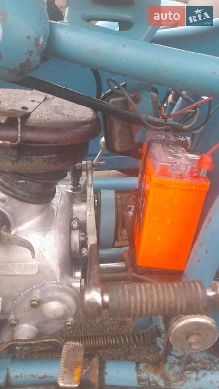 Мотоцикл з коляскою Днепр (КМЗ) К 650 1971 в Борисполі фото 41 Мотоцикл з коляскою Днепр (КМЗ) К 650 1971 в Борисполі