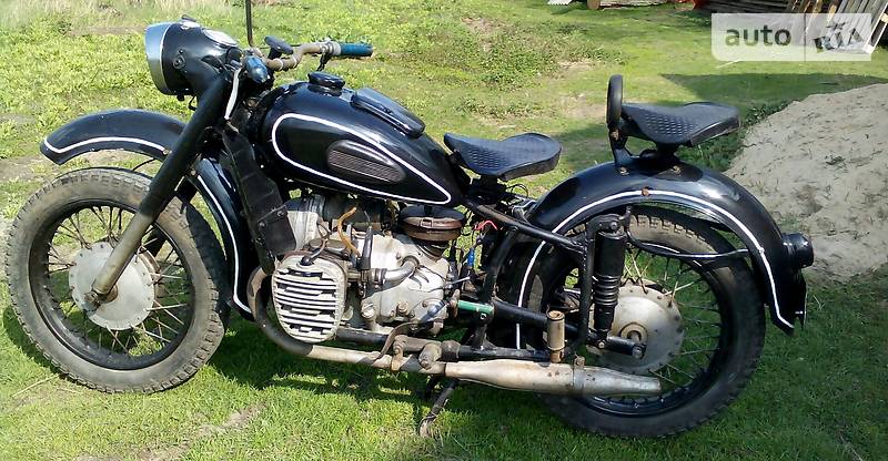 Мотоцикл з коляскою Днепр (КМЗ) К 750 1968 в Хмельницькому