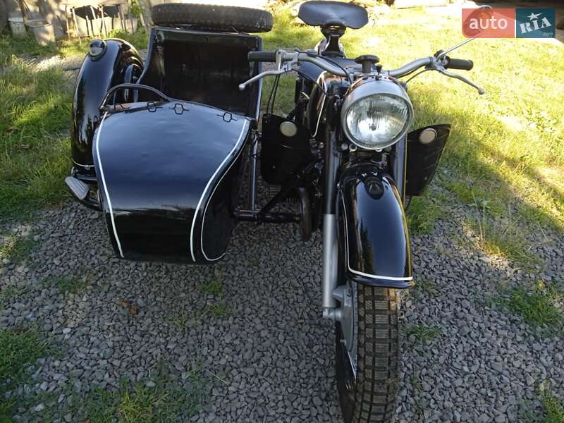 Вантажні моторолери, мотоцикли, скутери, мопеди Днепр (КМЗ) К 750 1982 в Ужгороді