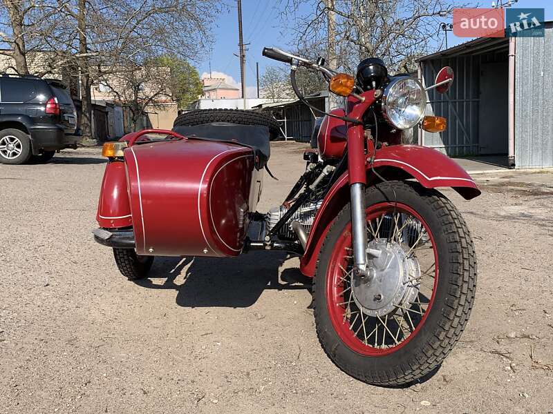 Мотоцикл з коляскою Днепр (КМЗ) МТ-10 1976 в Миколаєві