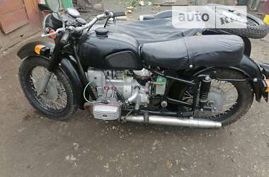 Мотоцикл Классик Днепр (КМЗ) МТ-10 1980 в Волочиске