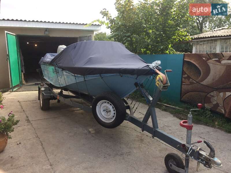 Катер Днепр 1 1980 в Конотопе