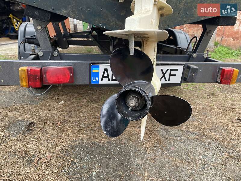 Моторная яхта Днепр 2 2020 в Днепре