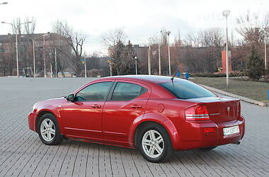 Седан Dodge Avenger 2008 в Мариуполе