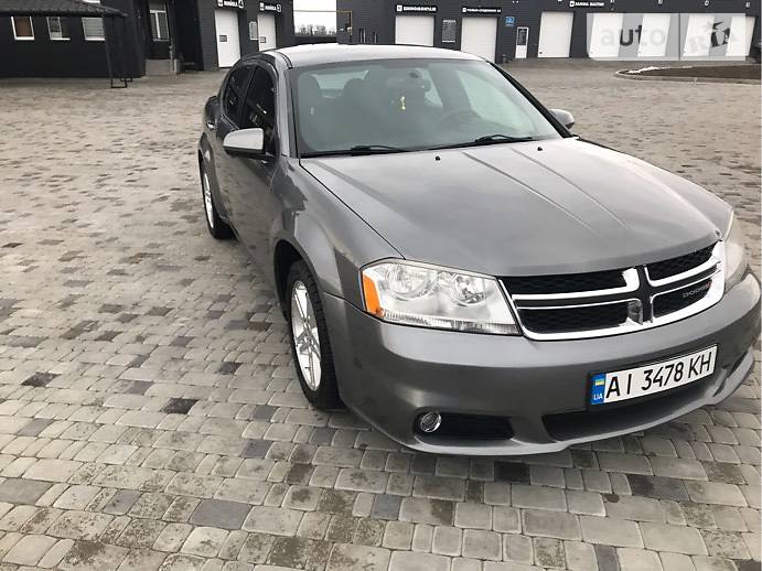 Седан Dodge Avenger 2012 в Киеве