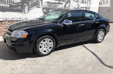 Седан Dodge Avenger 2013 в Херсоне