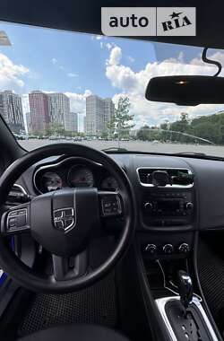 Седан Dodge Avenger 2013 в Киеве