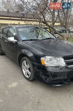 Седан Dodge Avenger 2012 в Измаиле