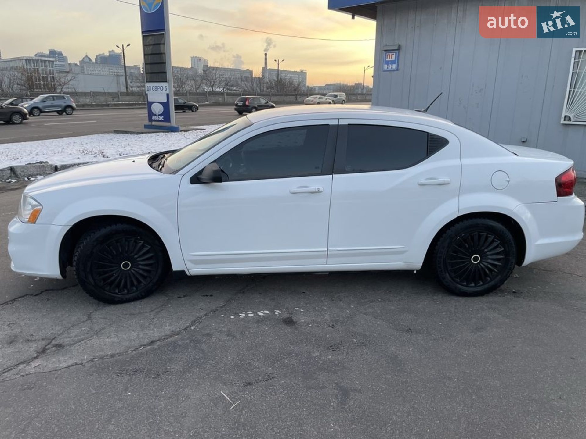 2013 Dodge Avenger - мініатюра 7