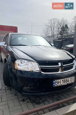 Седан Dodge Avenger 2012 в Измаиле