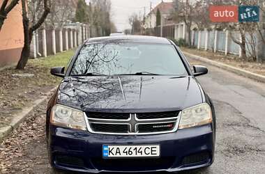 Седан Dodge Avenger 2013 в 