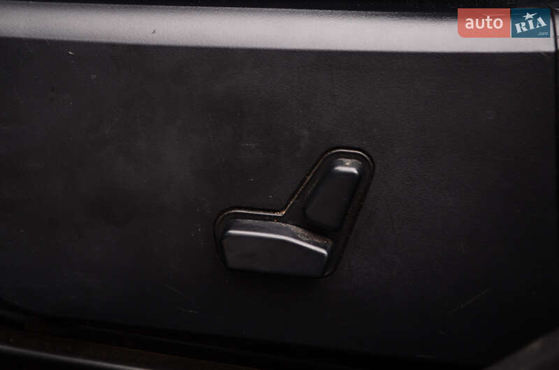 Седан Dodge Avenger 2012 в Киеве