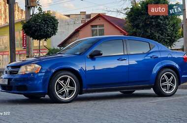Седан Dodge Avenger 2013 в Ивано-Франковске