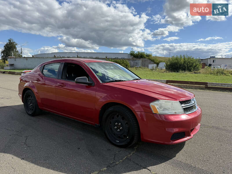 Седан Dodge Avenger 2013 в Софіївській Борщагівці