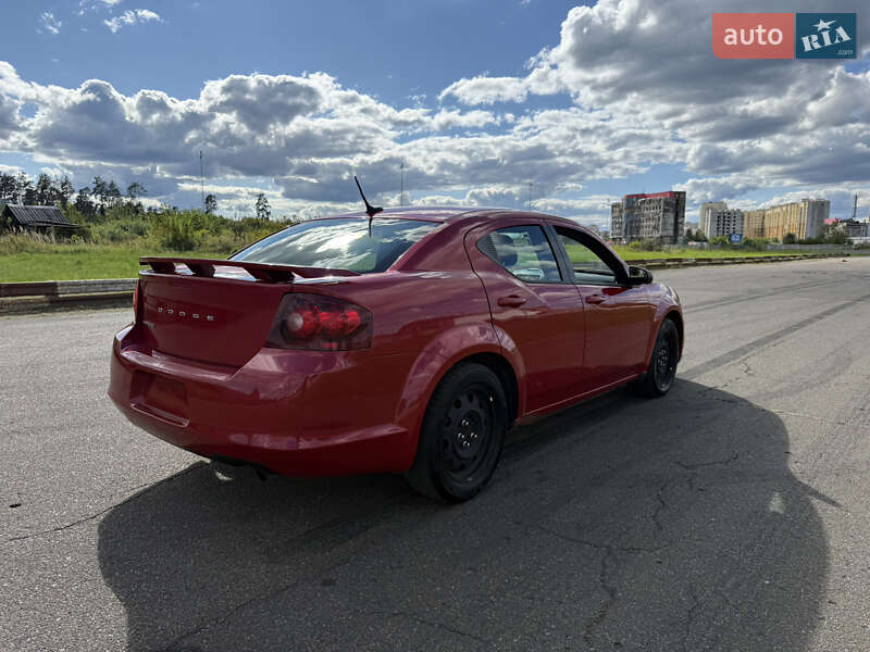 Седан Dodge Avenger 2013 в Софіївській Борщагівці