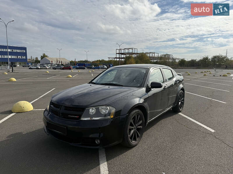 Седан Dodge Avenger 2012 в Киеве фото Седан Dodge Avenger 2012 в Киеве
