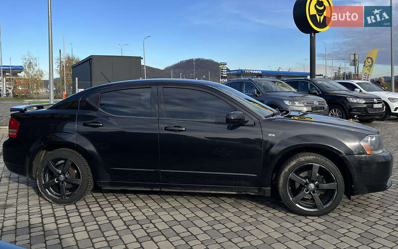 Седан Dodge Avenger 2008 в Мукачевому