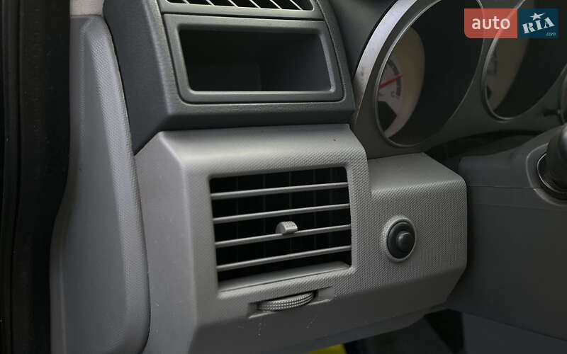 Седан Dodge Avenger 2008 в Мукачевому