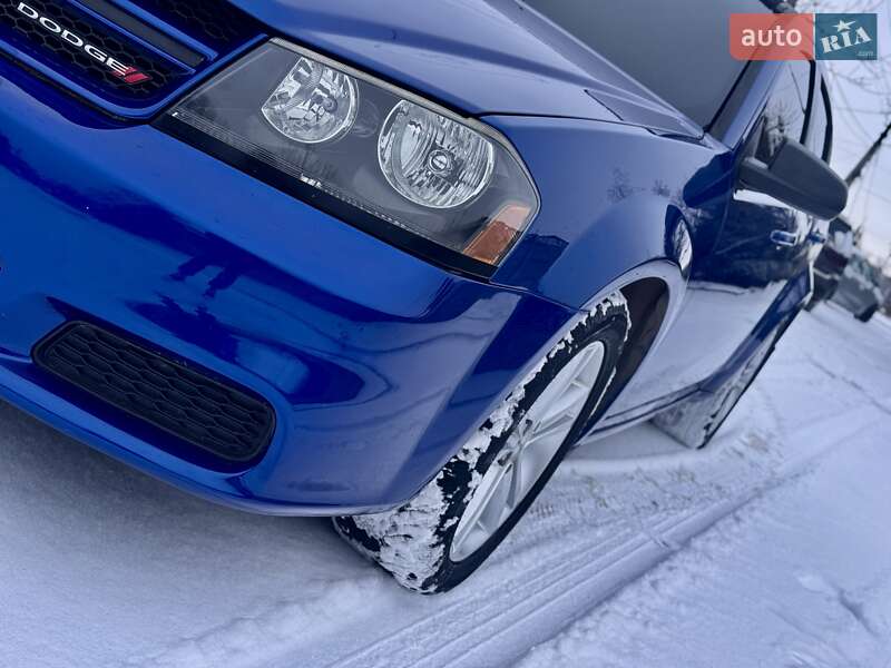 Седан Dodge Avenger 2014 в Кривом Роге