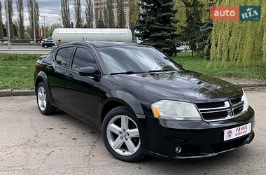 Седан Dodge Avenger 2012 в Києві